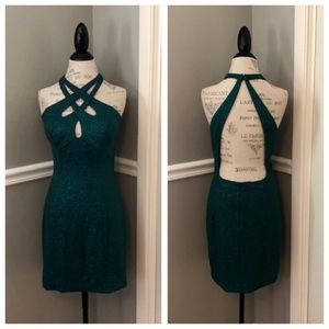 NEW JOVANI SZ 12 HUNTER GREEN SHIMMER CROSS OVER FORM FIT COCKTAIL DRESS